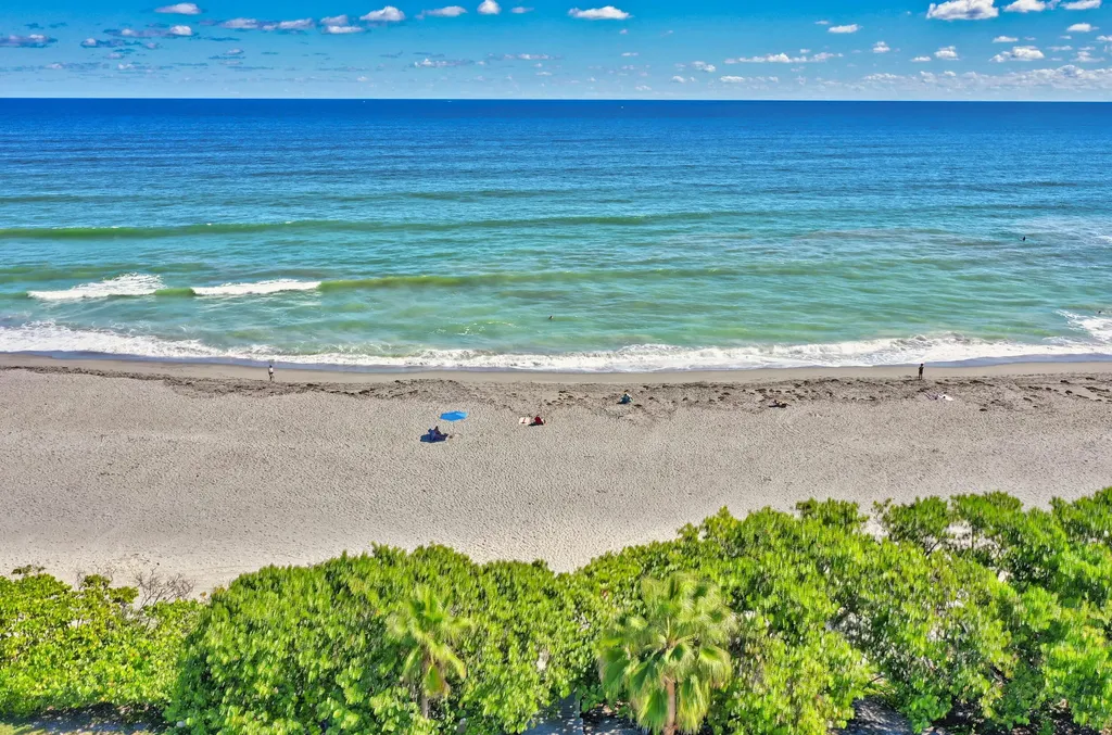 246 Seabreeze Circle Jupiter FL 33477