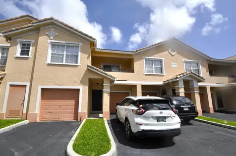 1302 Belmont Lane North Lauderdale FL 33068