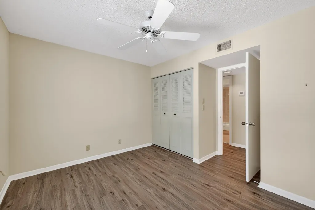 2512 SE Anchorage Cove Port St Lucie FL 34952