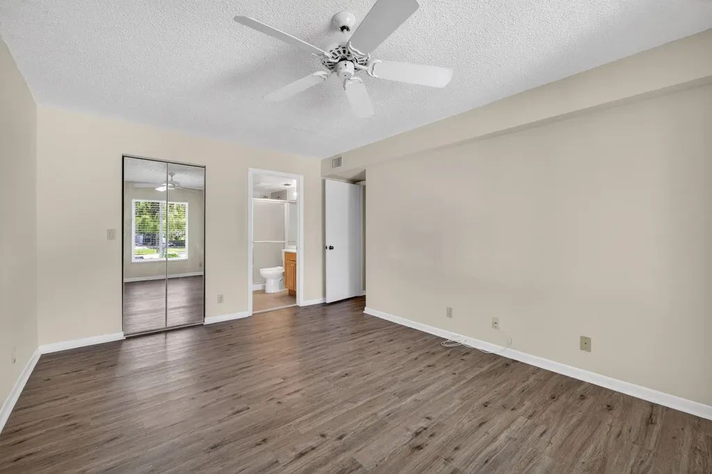 2512 SE Anchorage Cove Port St Lucie FL 34952