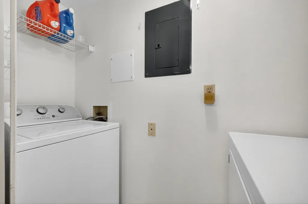 2512 SE Anchorage Cove Port St Lucie FL 34952