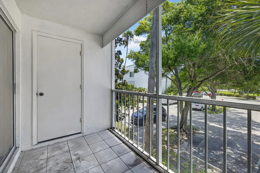 2512 SE Anchorage Cove Port St Lucie FL 34952