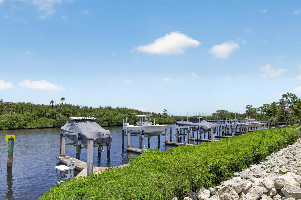 2512 SE Anchorage Cove Port St Lucie FL 34952