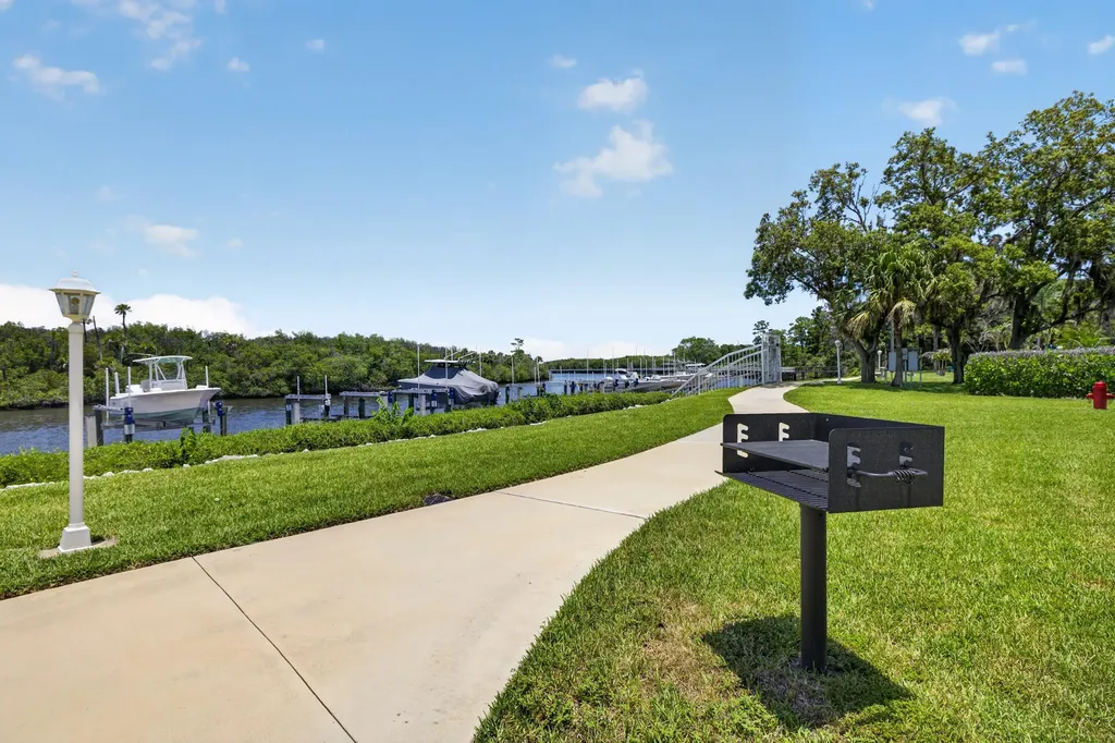2512 SE Anchorage Cove Port St Lucie FL 34952