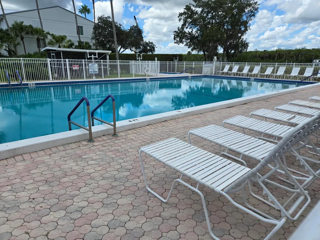 2512 SE Anchorage Cove Port St Lucie FL 34952
