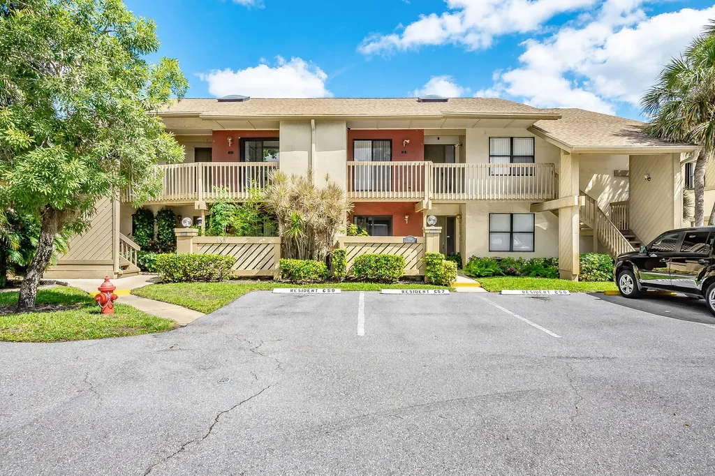 13155 Chadwick Court Wellington FL 33414