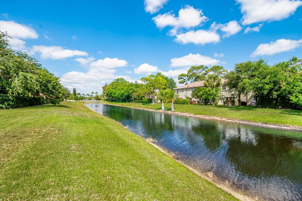 13155 Chadwick Court Wellington FL 33414