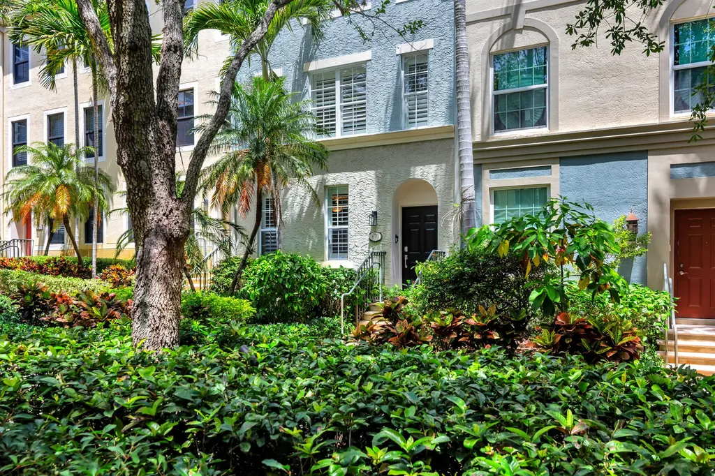 670 Fern Street West Palm Beach FL 33401