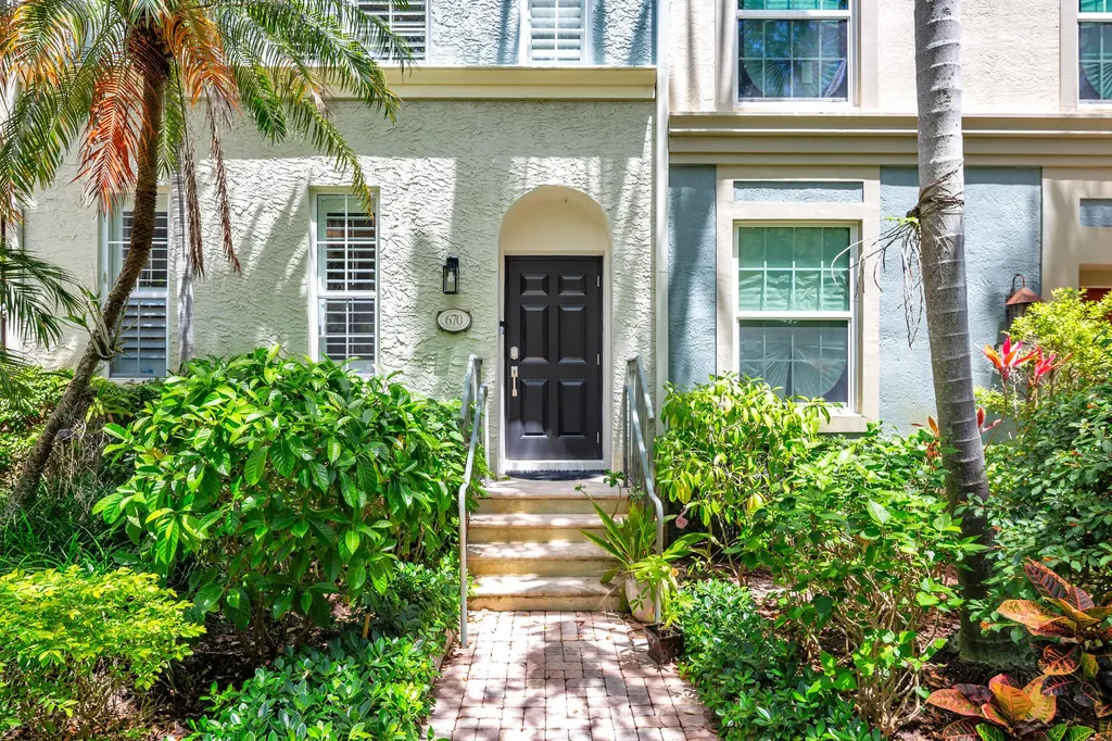 670 Fern Street West Palm Beach FL 33401