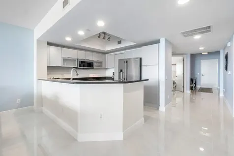 2650 Lake Shore Drive Riviera Beach FL 33404