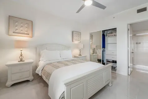 2650 Lake Shore Drive Riviera Beach FL 33404