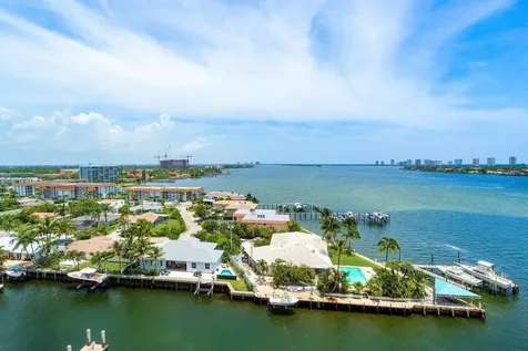 2650 Lake Shore Drive Riviera Beach FL 33404