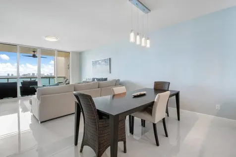 2650 Lake Shore Drive Riviera Beach FL 33404