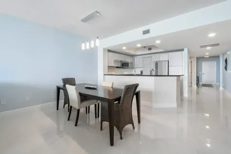 2650 Lake Shore Drive Riviera Beach FL 33404
