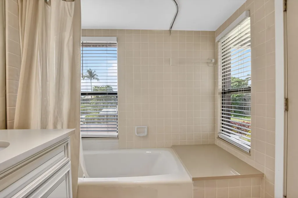 19963 Trevi Way Boca Raton FL 33434