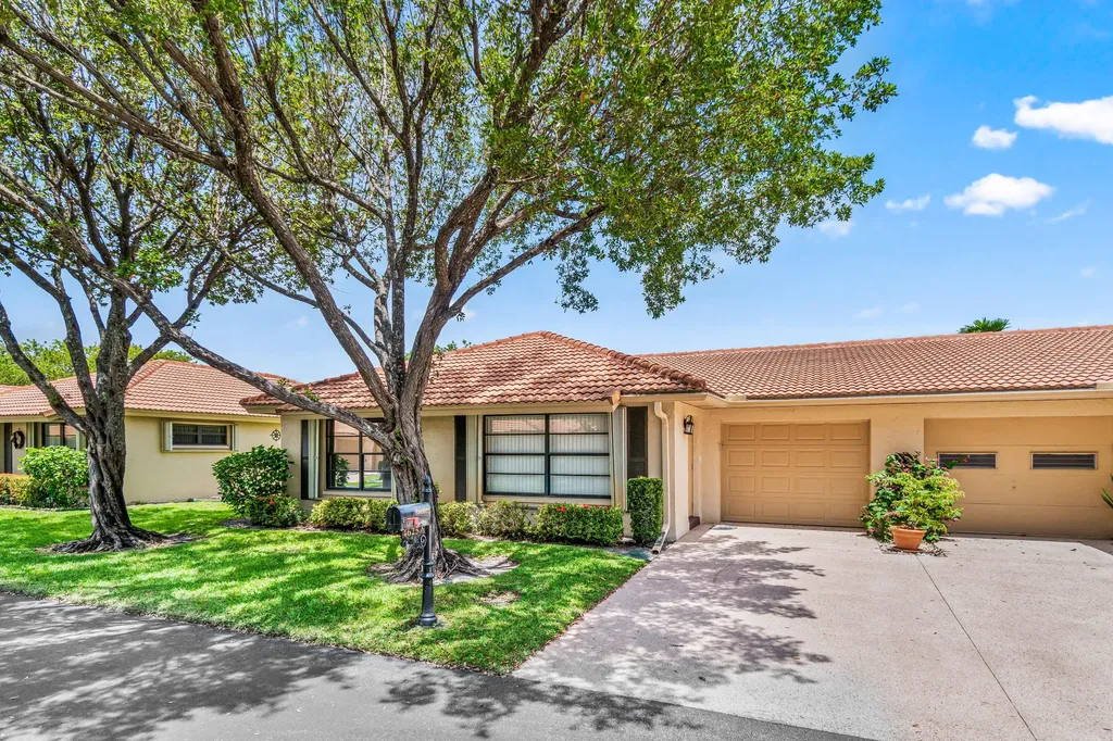 4625 Rosewood Tree Court Boynton Beach FL 33436