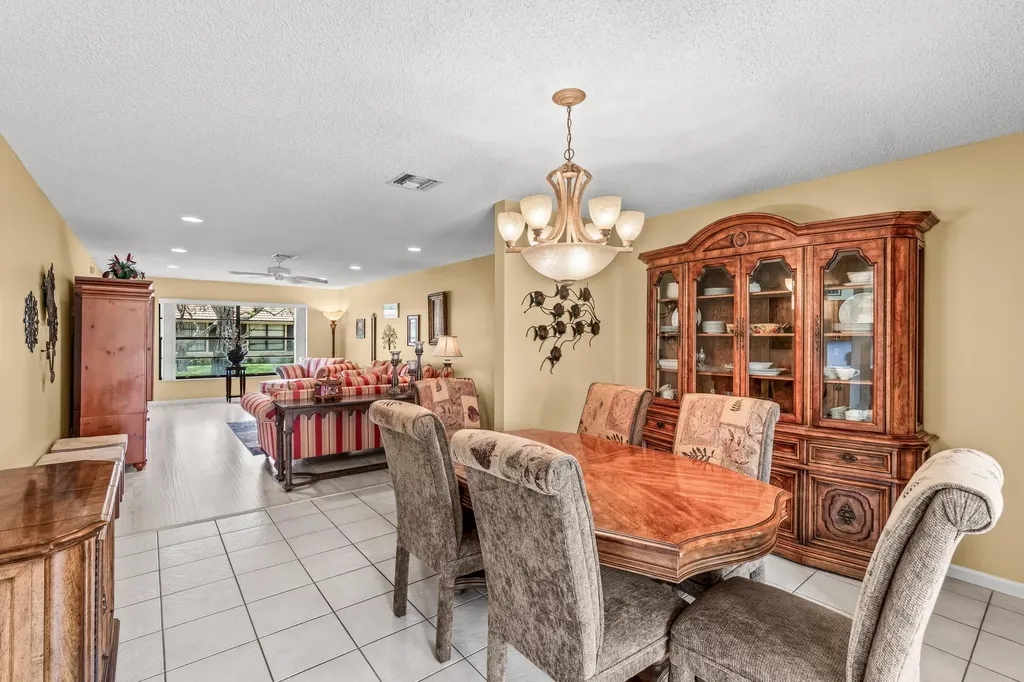 4625 Rosewood Tree Court Boynton Beach FL 33436