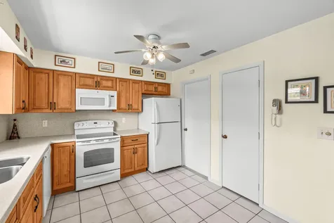 4625 Rosewood Tree Court Boynton Beach FL 33436