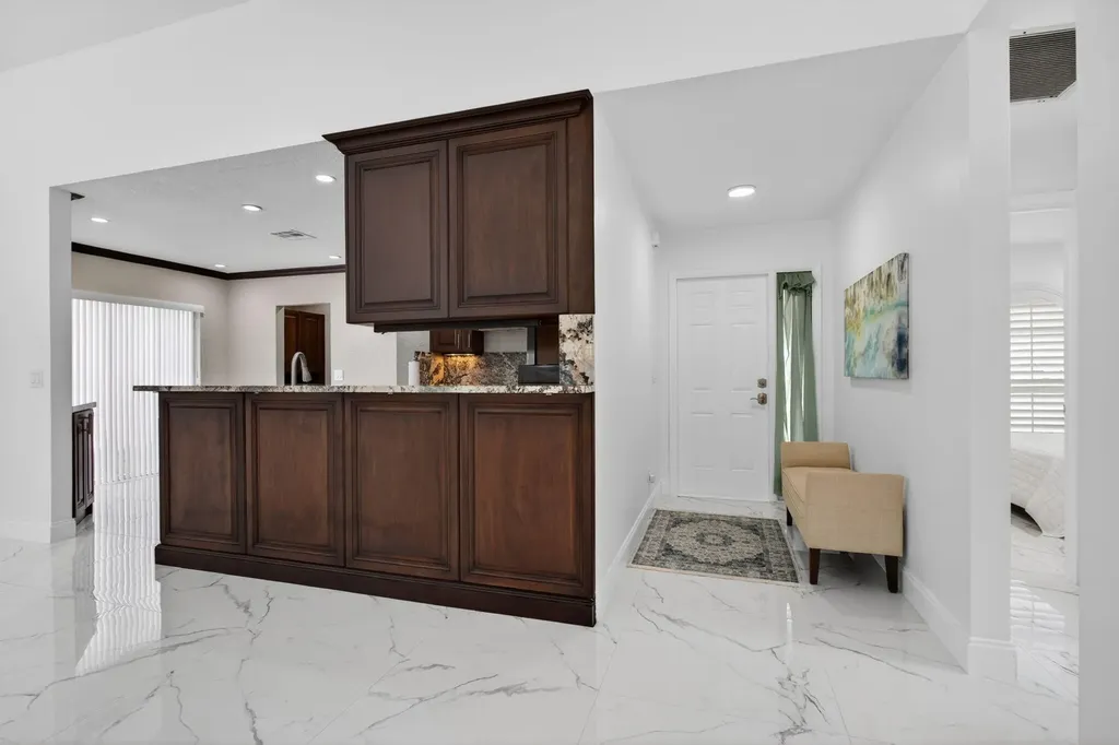 1873 NW 97th Terrace Coral Springs FL 33071