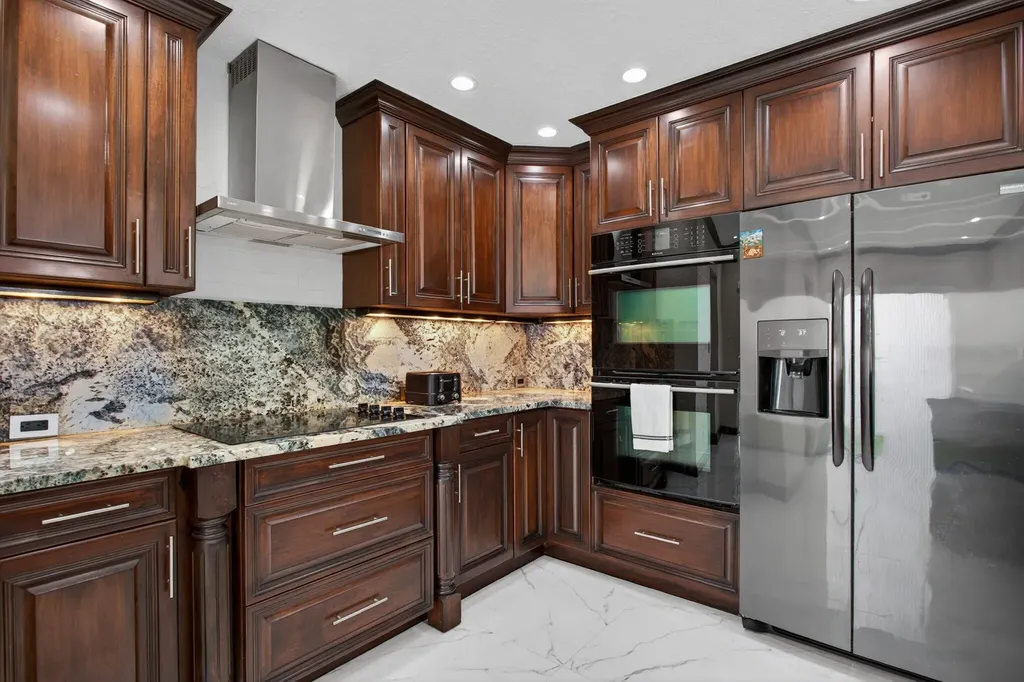 1873 NW 97th Terrace Coral Springs FL 33071
