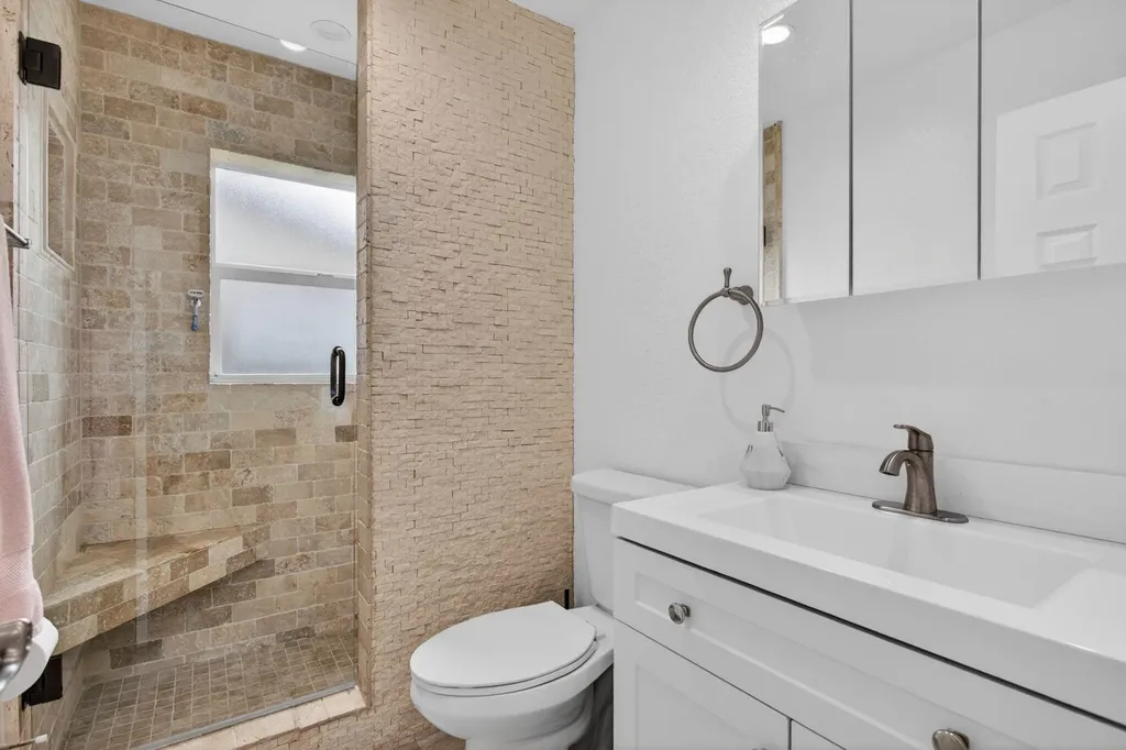 1873 NW 97th Terrace Coral Springs FL 33071