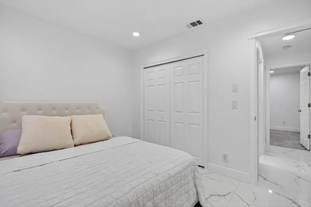 1873 NW 97th Terrace Coral Springs FL 33071
