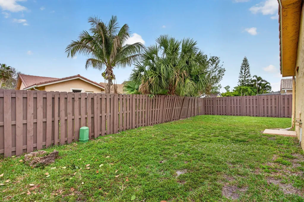 1873 NW 97th Terrace Coral Springs FL 33071