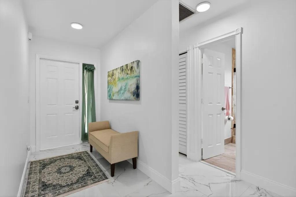 1873 NW 97th Terrace Coral Springs FL 33071