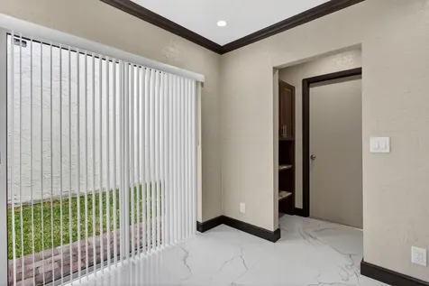 1873 NW 97th Terrace Coral Springs FL 33071