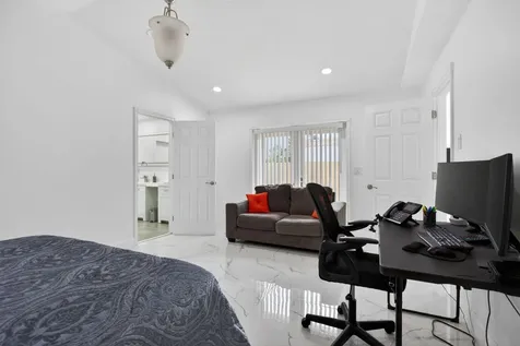 1873 NW 97th Terrace Coral Springs FL 33071