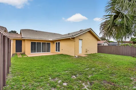 1873 NW 97th Terrace Coral Springs FL 33071