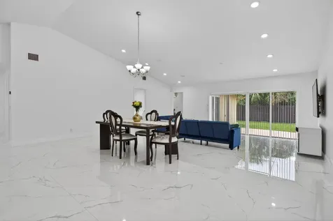 1873 NW 97th Terrace Coral Springs FL 33071