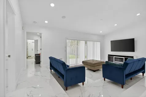 1873 NW 97th Terrace Coral Springs FL 33071