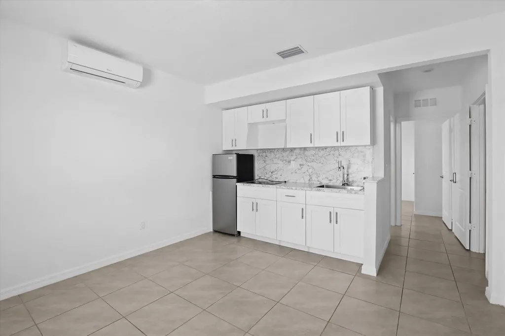 1781 SW Del Rio Boulevard Port St Lucie FL 34953