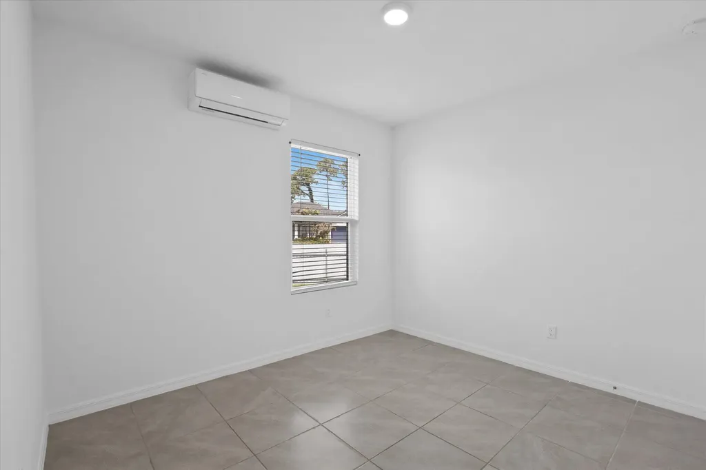 1781 SW Del Rio Boulevard Port St Lucie FL 34953