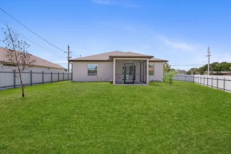 1781 SW Del Rio Boulevard Port St Lucie FL 34953