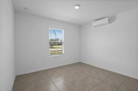 1781 SW Del Rio Boulevard Port St Lucie FL 34953