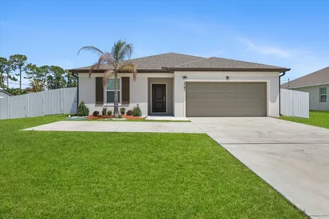 1781 SW Del Rio Boulevard Port St Lucie FL 34953