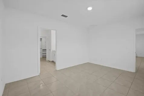 1781 SW Del Rio Boulevard Port St Lucie FL 34953