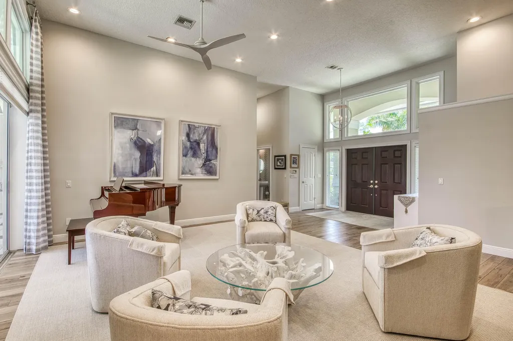 185 Thornton Drive Palm Beach Gardens FL 33418
