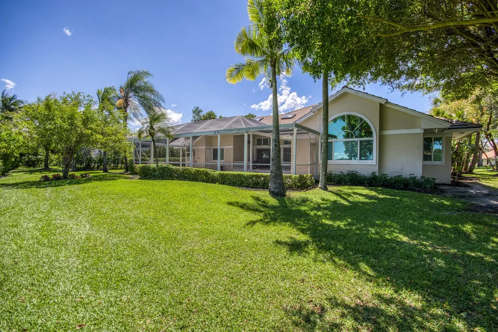 185 Thornton Drive Palm Beach Gardens FL 33418