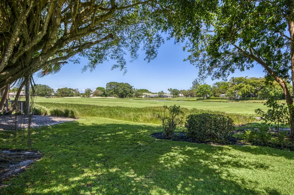 185 Thornton Drive Palm Beach Gardens FL 33418