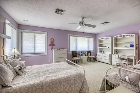 185 Thornton Drive Palm Beach Gardens FL 33418