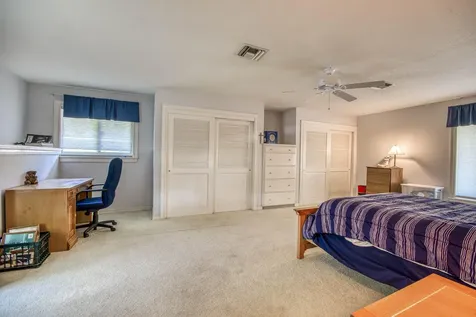 185 Thornton Drive Palm Beach Gardens FL 33418