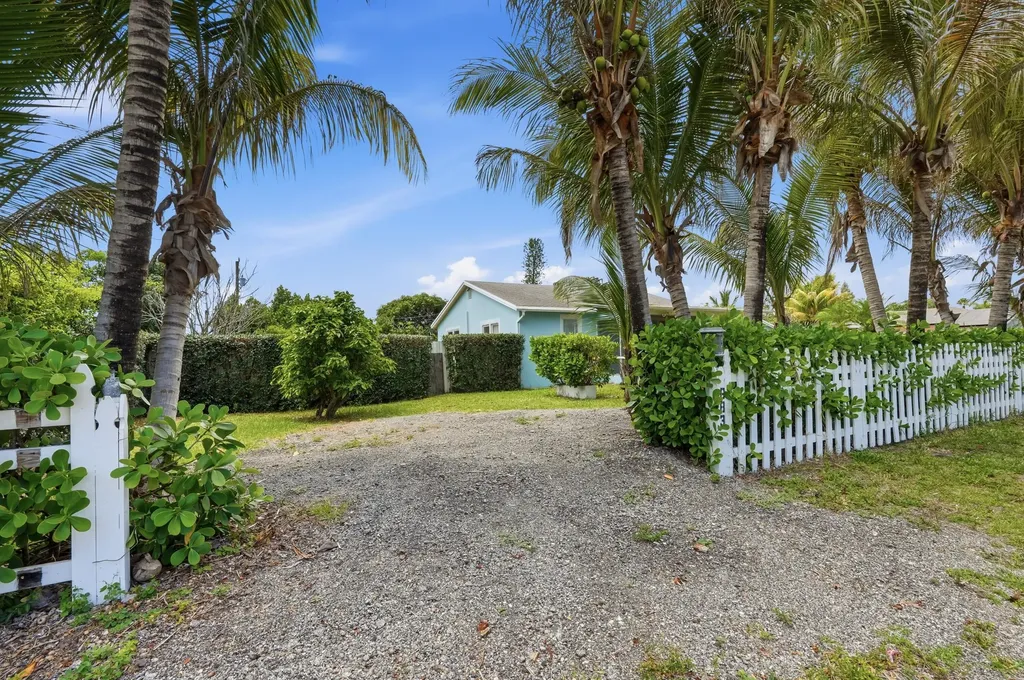 683 Mercury Street West Palm Beach FL 33406