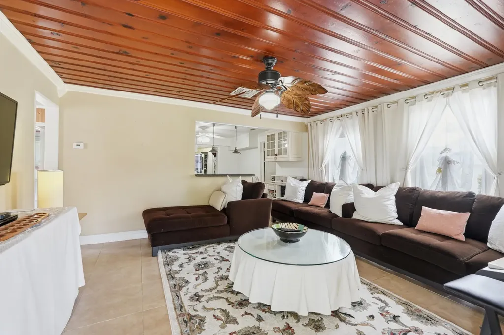 683 Mercury Street West Palm Beach FL 33406