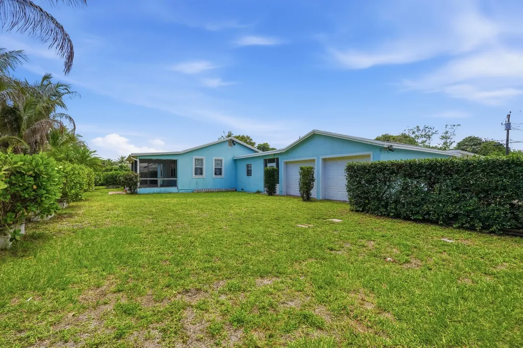683 Mercury Street West Palm Beach FL 33406