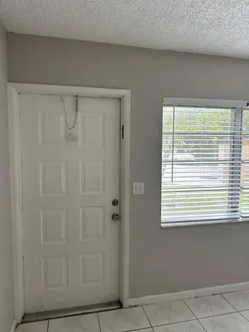 1004 Twin Lakes Drive Coral Springs FL 33071