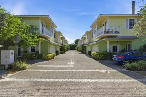 2628 NE 9th Avenue Wilton Manors FL 33334