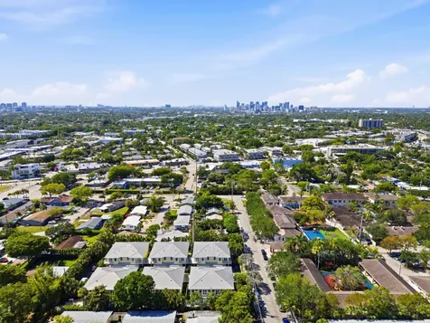 2628 NE 9th Avenue Wilton Manors FL 33334